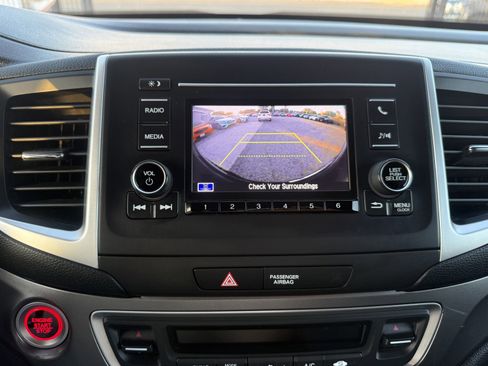 Used 2019 Honda Ridgeline Sport image 16