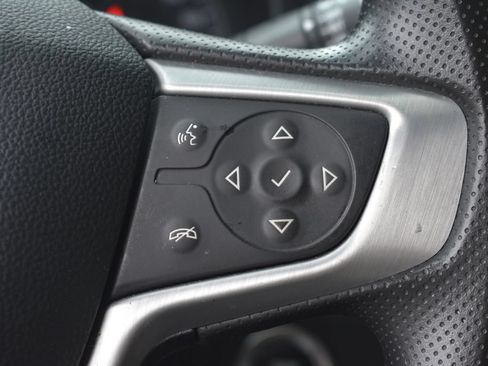 Used 2024 GMC Terrain SLE AWD/4WD image 16