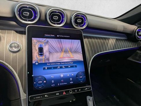 Used 2025 Mercedes-Benz C 300 4MATIC Sedan image 14