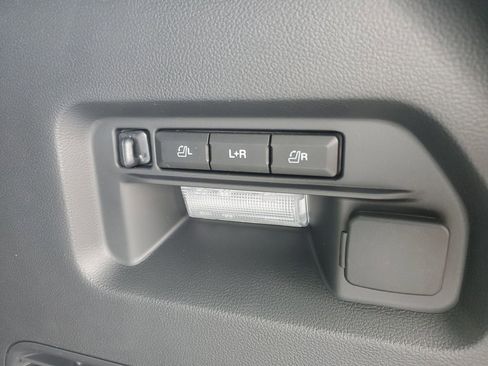 New 2026 Ford Explorer ST image 34