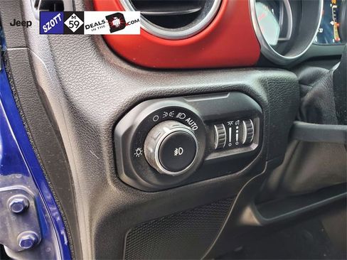 Used 2019 Jeep Wrangler Unlimited Rubicon w/ Dual Top Group image 20