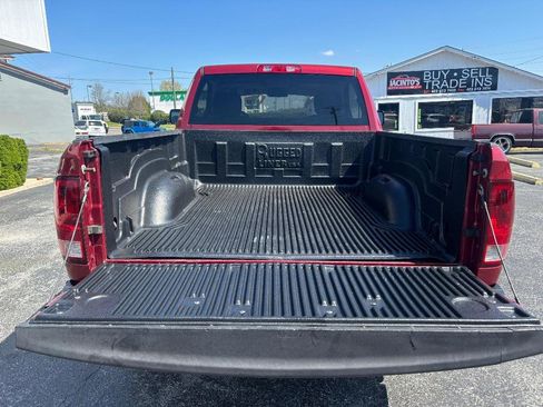 Used 2013 RAM 1500 Express RWD image 22