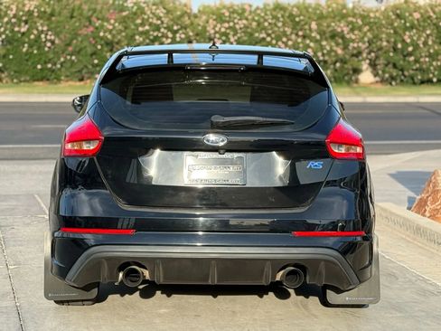 Used 2017 Ford Focus RS image 9