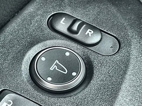 New 2026 Honda HR-V Sport image 15