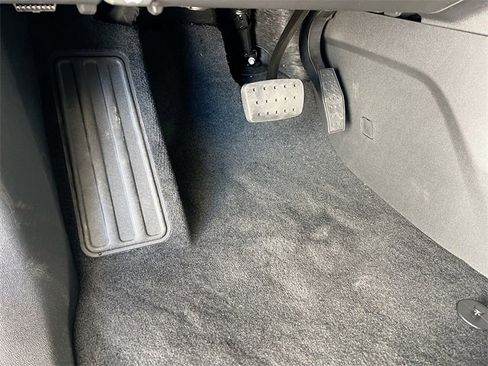 New 2026 GMC Acadia Denali Ultimate image 14