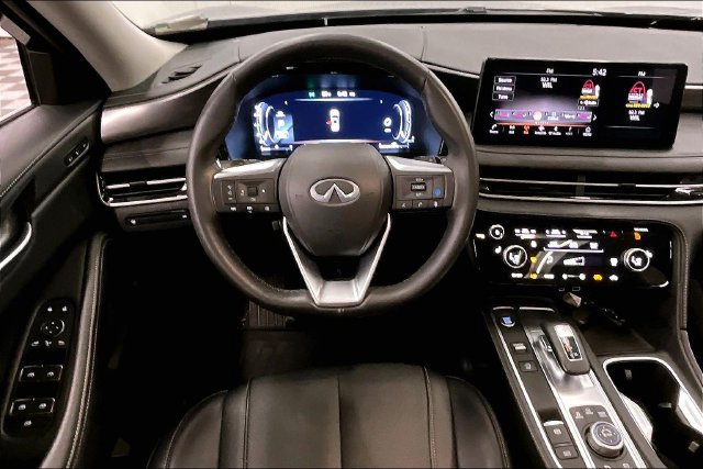 Used 2024 INFINITI QX60 Luxe AWD/4WD image 6