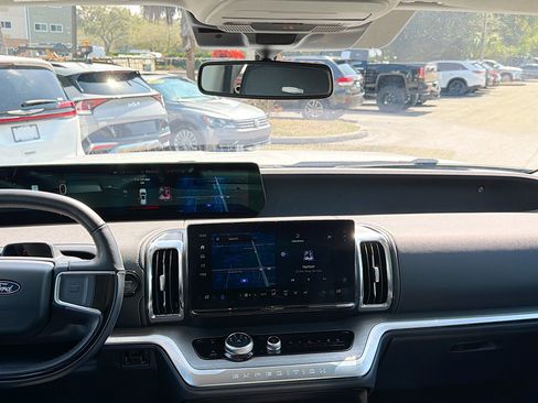 Used 2025 Ford Expedition Max Platinum image 20