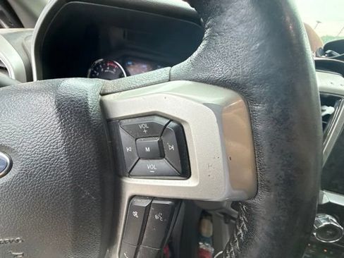 Used 2019 Ford F250 Lariat w/ Lariat Ultimate Package AWD/4WD image 5