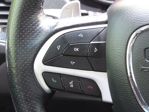 Used 2017 Dodge Durango R/T AWD/4WD image 28