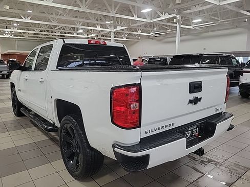 Used 2018 Chevrolet Silverado 1500 LT w/ Rally 2 Edition AWD/4WD image 2