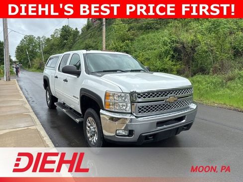 Used 2011 Chevrolet Silverado 2500 LT w/ Interior Plus Package AWD/4WD image 1