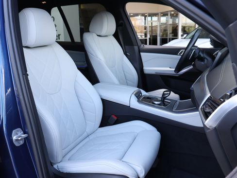 Used 2023 BMW X5 sDrive40i image 23