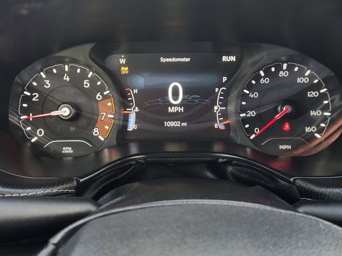 Used 2024 Jeep Compass Latitude w/ Convenience Group image 17