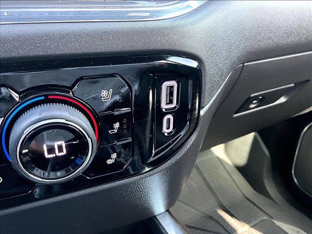Used 2024 Chevrolet Silverado 1500 High Country w/ High Country Premium Package AWD/4WD image 26
