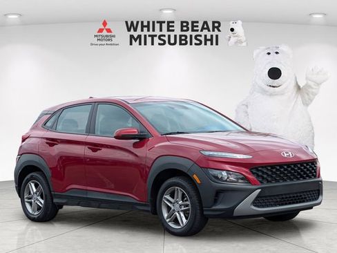 Used 2023 Hyundai Kona SE AWD/4WD image 1