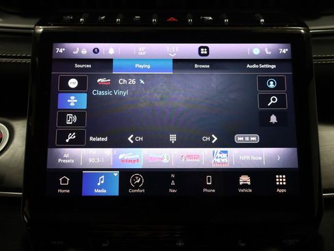 Used 2021 Jeep Grand Cherokee L Limited image 31