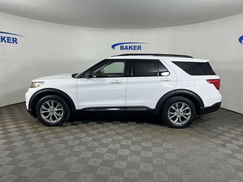 Used 2020 Ford Explorer XLT w/ Equipment Group 202A image 6