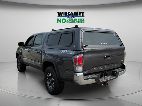 Used 2021 Toyota Tacoma TRD Off-Road AWD/4WD image 20