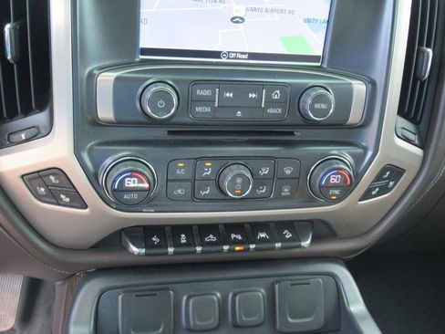 Used 2017 GMC Sierra 1500 Denali image 24