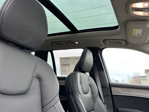 New 2026 Volvo XC90 T8 Ultra w/ Protection Package Premier AWD/4WD image 17