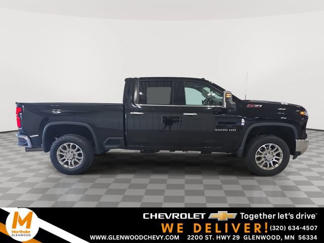 Used 2025 Chevrolet Silverado 3500 LTZ w/ LTZ Premium Package AWD/4WD image 1