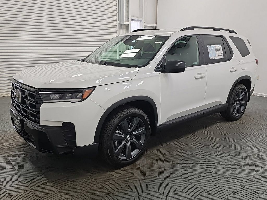 New 2026 Honda Pilot Sport image 4