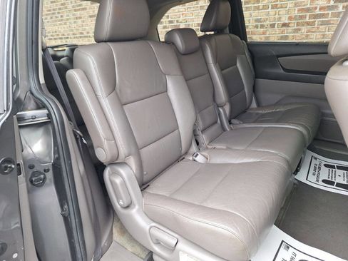 Used 2011 Honda Odyssey EX-L image 12