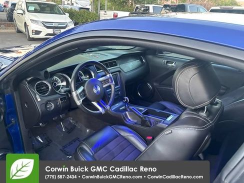Used 2013 Ford Mustang GT Premium w/ Electronics Pkg RWD image 10