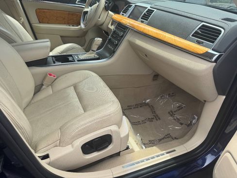Used 2011 Lincoln MKS w/ 102A Rapid Spec Order Code FWD image 12