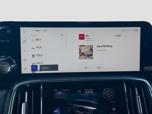 New 2026 Lexus LX 700h Luxury AWD/4WD image 34