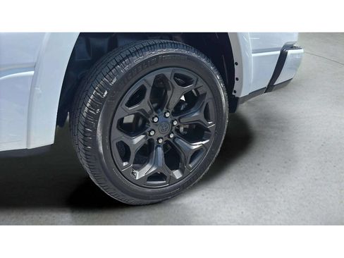 Used 2022 RAM 1500 Limited w/ Night Edition AWD/4WD image 21