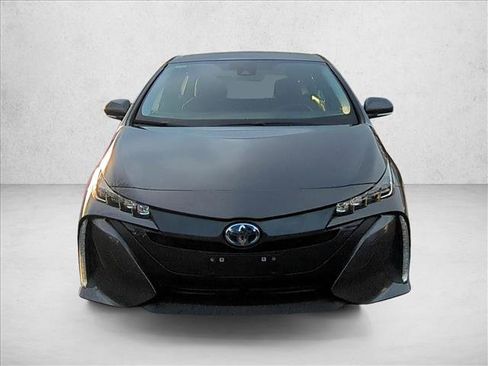 Used 2017 Toyota Prius Prime Plus image 2