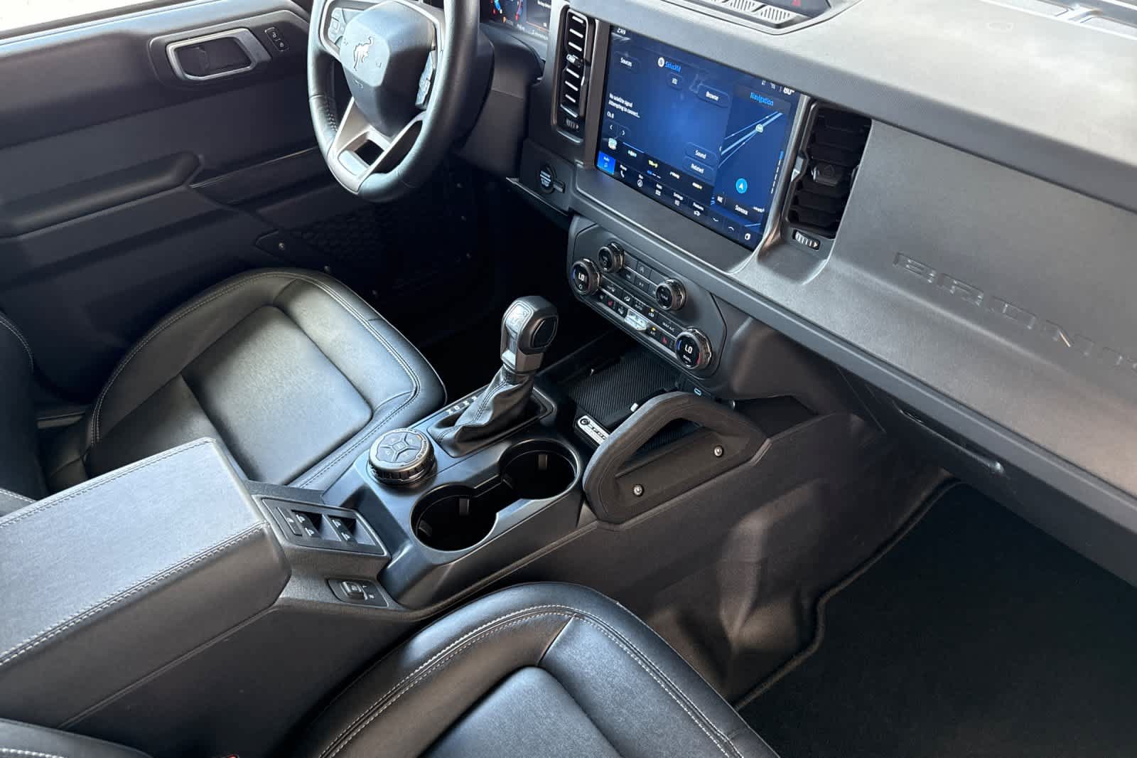 Certified 2025 Ford Bronco Badlands AWD/4WD image 16