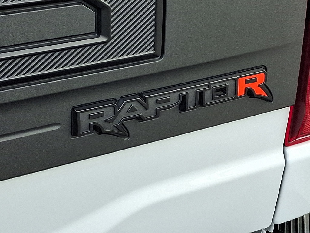 Used 2025 Ford F150 Raptor w/ Equipment Group 803A Raptor R AWD/4WD image 32