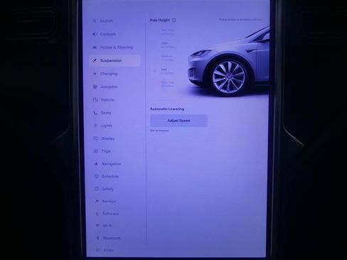 Used 2017 Tesla Model X 100D AWD/4WD image 17