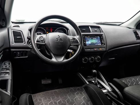 Used 2024 Mitsubishi Outlander Sport ES AWD/4WD image 16