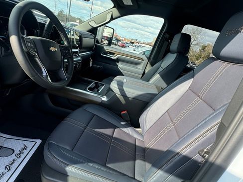 New 2026 Chevrolet Silverado 3500 High Country w/ High Country Premium Package image 21