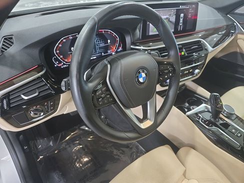 Certified 2023 BMW 530i w/ Premium Package RWD image 23