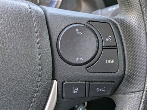 Used 2017 Toyota Corolla L image 27