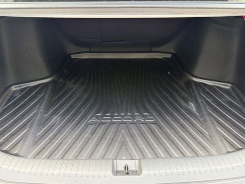 Used 2024 Honda Accord Sport image 17