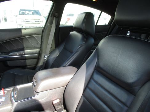 Used 2011 Dodge Charger R/T RWD image 14