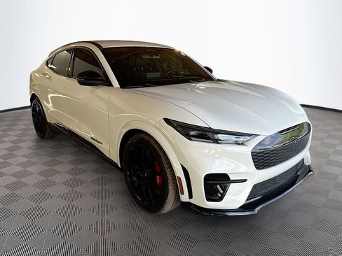 Used 2021 Ford Mustang Mach-E GT image 4