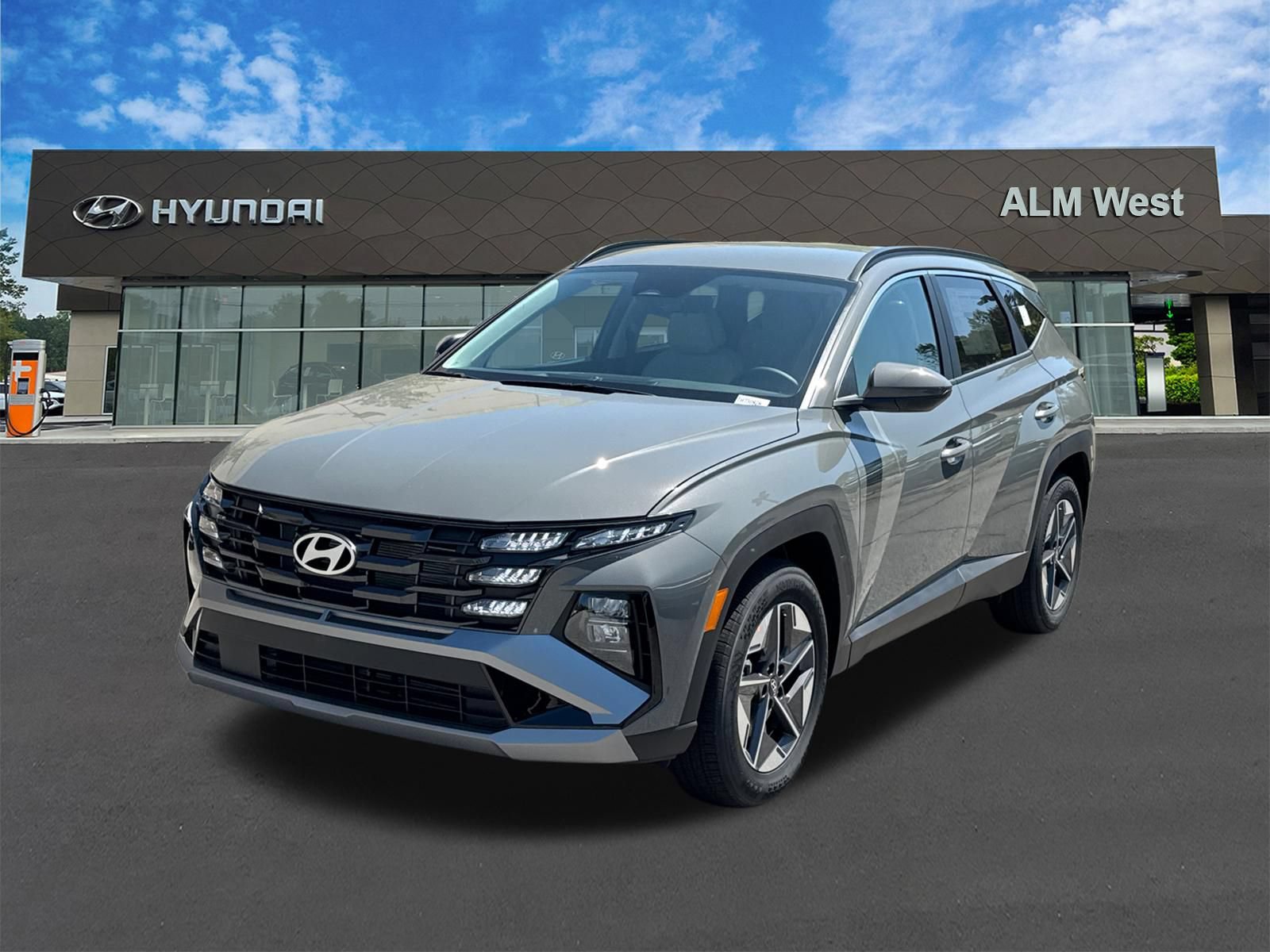 New 2026 Hyundai Tucson SEL Plus FWD image 1