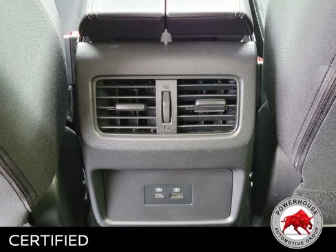 Used 2023 Nissan Rogue SV image 17