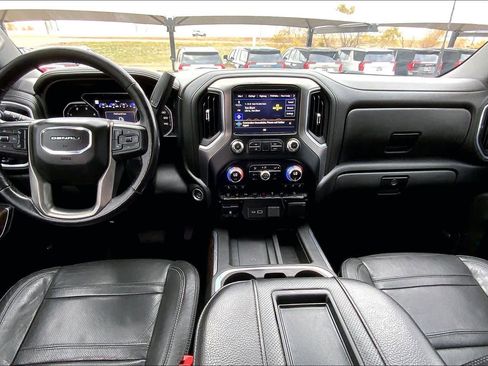Used 2022 GMC Sierra 2500 Denali image 14