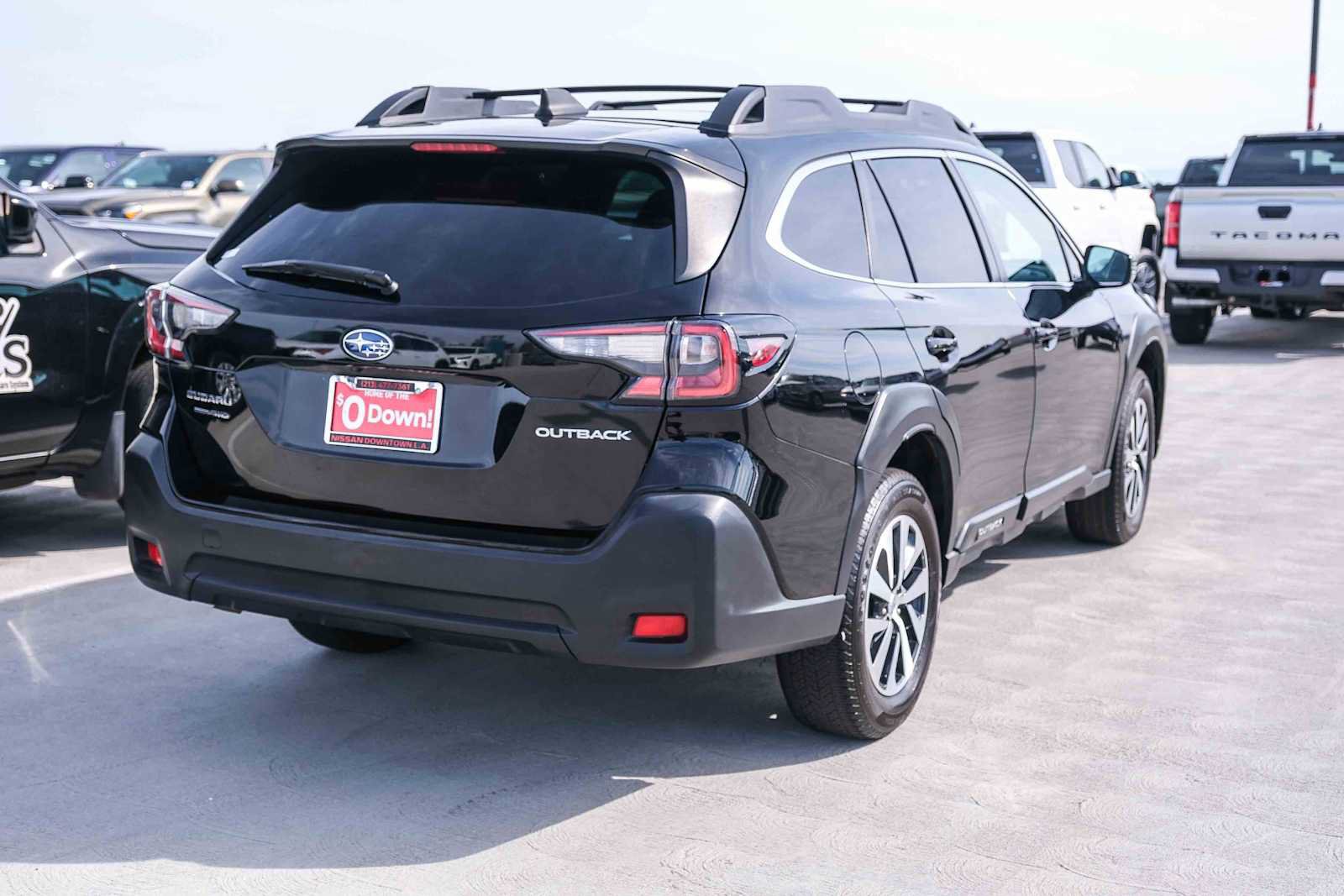 Used 2024 Subaru Outback Premium AWD/4WD image 4