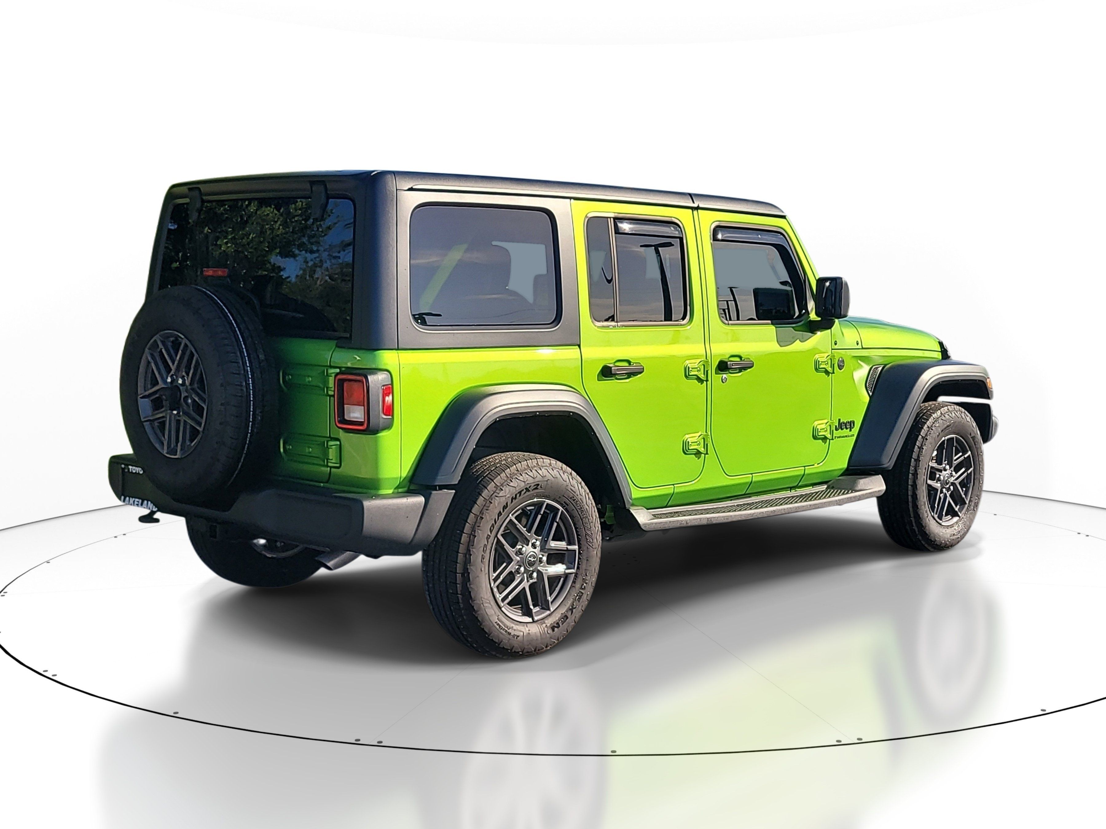 Used 2025 Jeep Wrangler Unlimited Sport AWD/4WD image 7