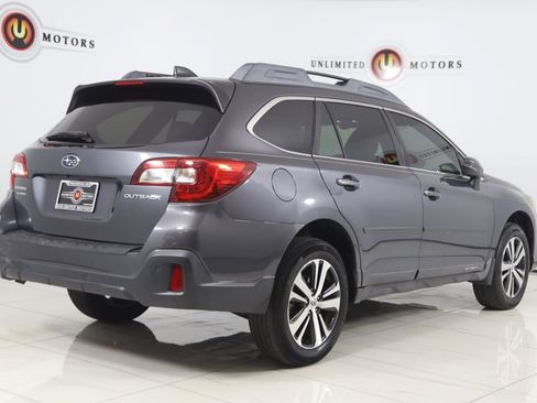 Used 2019 Subaru Outback 2.5i Limited AWD/4WD image 3