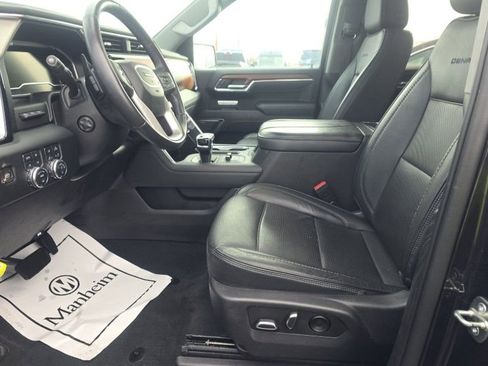 Used 2023 GMC Sierra 1500 Denali w/ Denali Reserve Package image 6