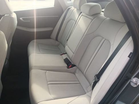 Used 2025 Hyundai Sonata SEL FWD image 25